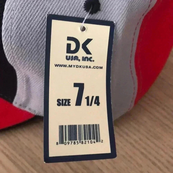 🆕 Color Block Cap 7-1/4🆕 - Picture 5 of 5